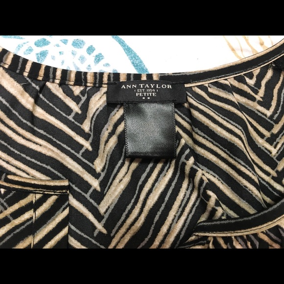 3 for $75!!! Ann Taylor Petite blouse, size Medium. - Picture 4 of 4